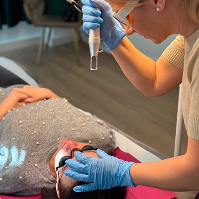 Laser Tattoo Removal / Îndepărtare tatuaje cu laser